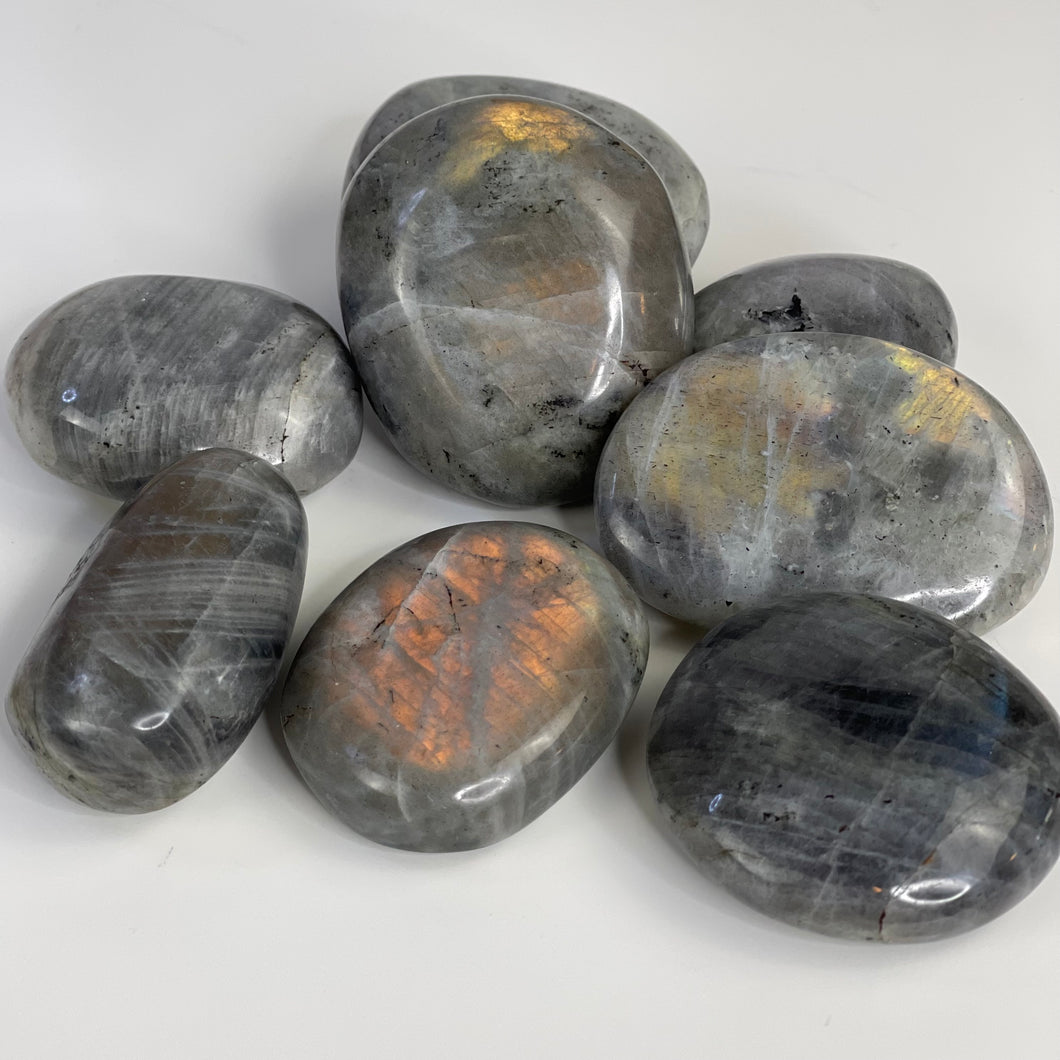 Labradorite Palmstone