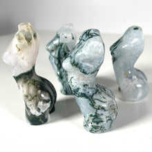 Load image into Gallery viewer, Moss Agate Goddess Body
